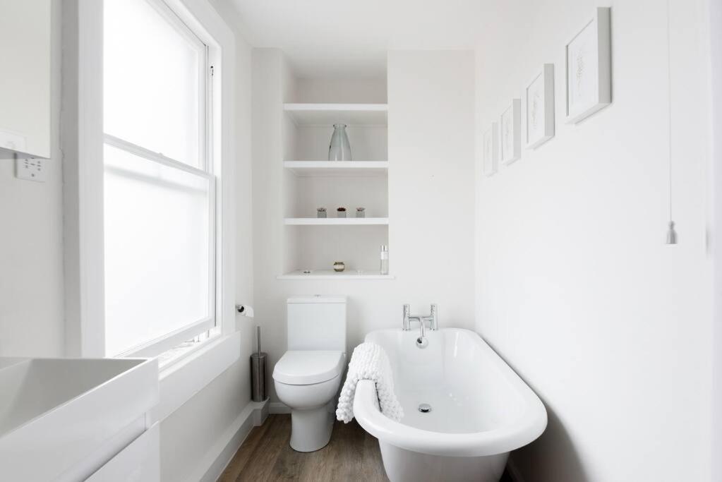 Charlotte Street Apartment บาธ ภายนอก รูปภาพ