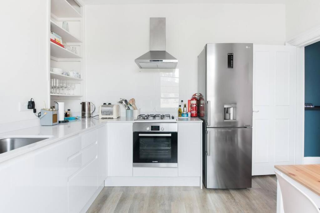 Charlotte Street Apartment บาธ ภายนอก รูปภาพ